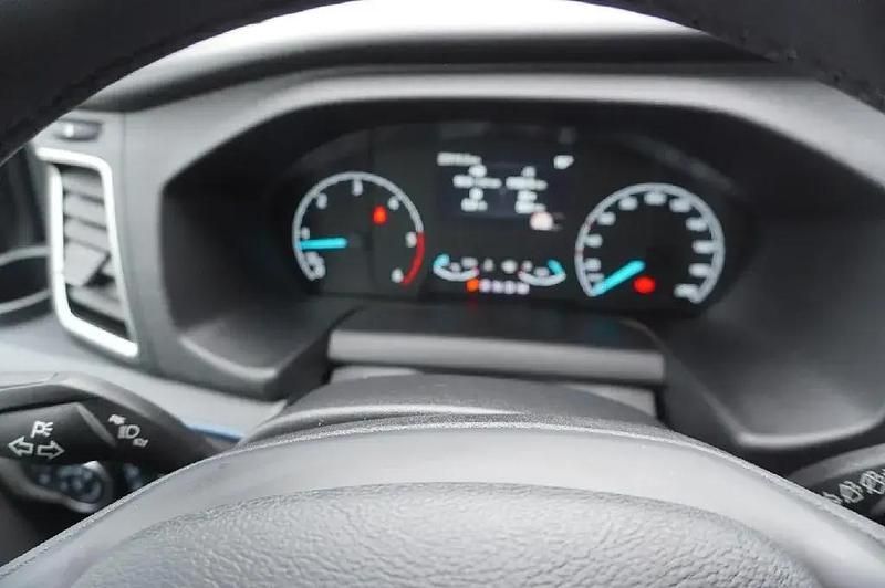 Second-hand Ford Transit Custom Active 170 CP (125 kW) 2023 Argintiu Van