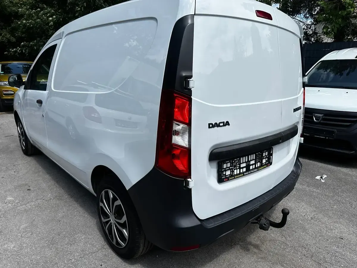 Gebraucht Dacia Dokker 83 PS (61 kW) 2015 Weiß Van / Kleinbus