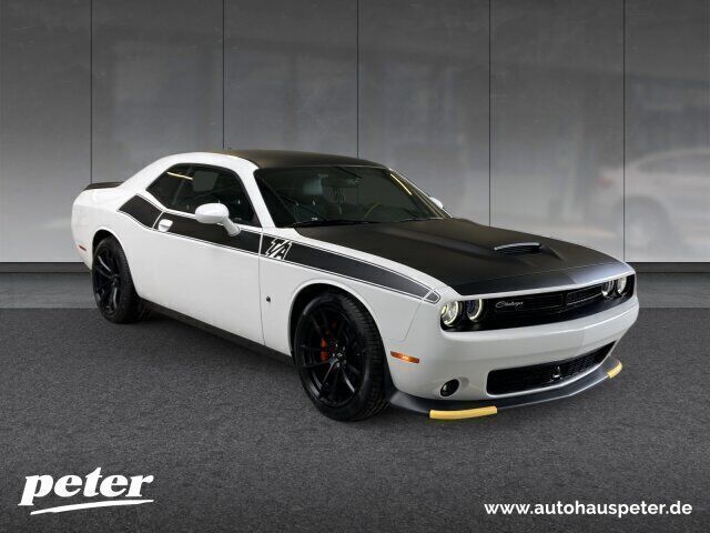 Gebraucht Dodge Challenger 377 PS (277 kW) 2023 White knuckle Coupé