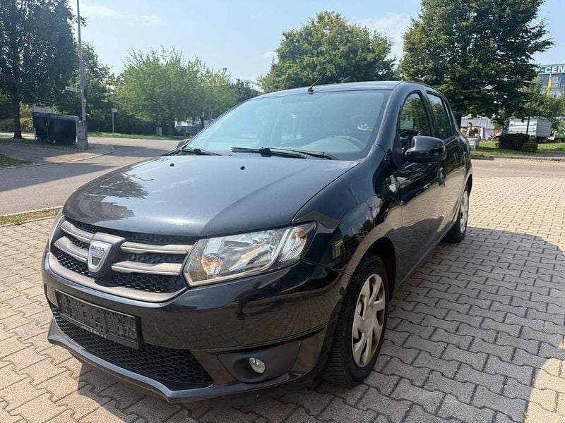 Schwarz Gebraucht 2013 Dacia Sandero Lauréate Kleinwagen | 2.190 € (Guter Preis) - Bild 1/4
