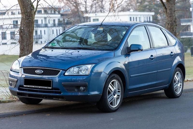Gebraucht Ford Focus 116 PS (85 kW) 2005 Blau Limousine