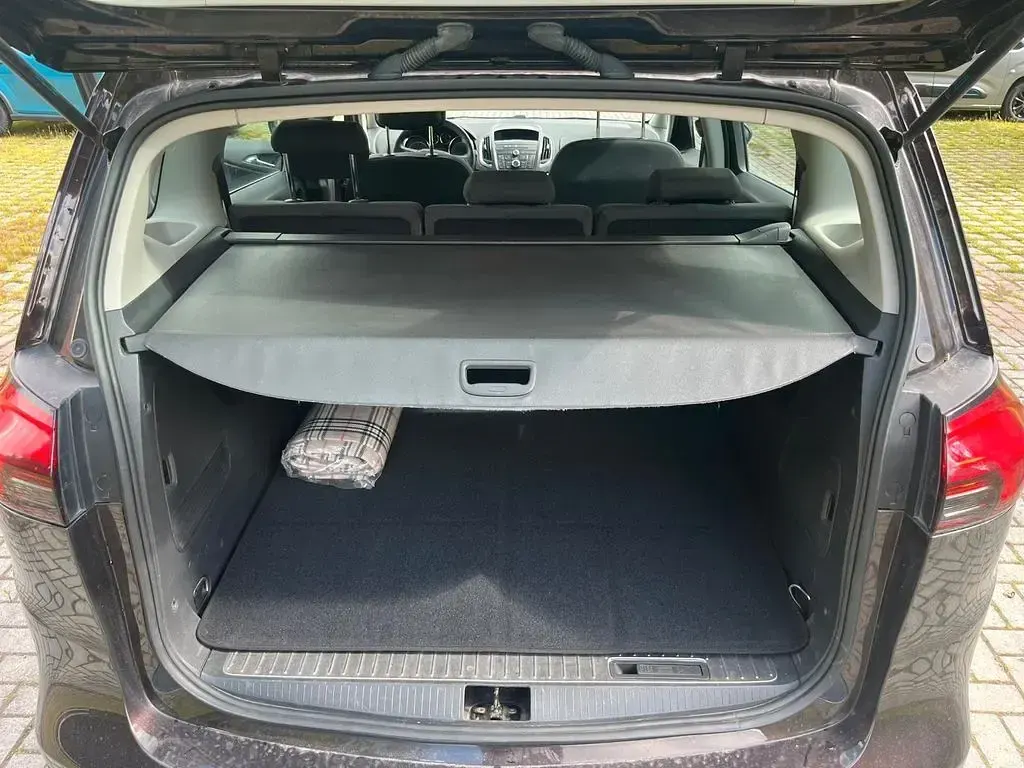 Gebraucht Opel Zafira Tourer Edition 120 PS (88 kW) 2012 Braun Van / Kleinbus