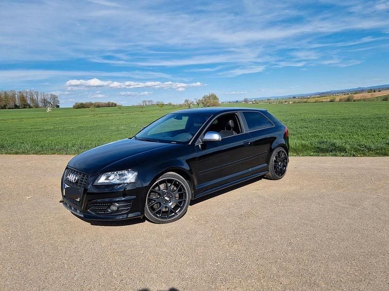 Schwarz Gebraucht 2008 Audi S3 Sport Limousine | 11.200 € - Bild 1/4