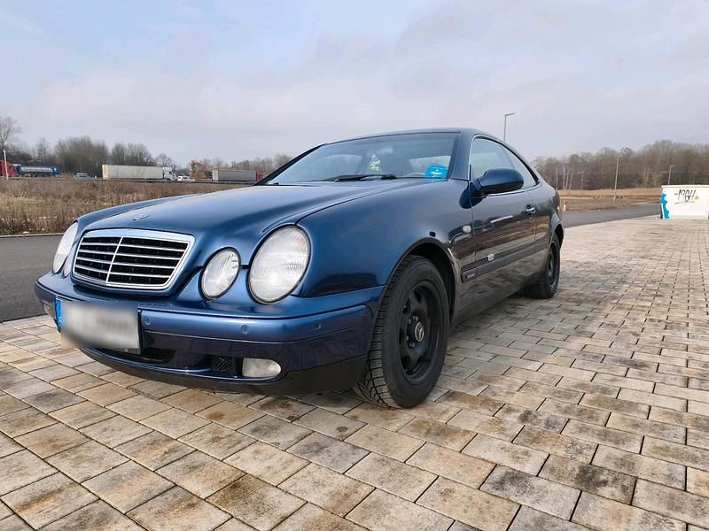 Gebraucht Mercedes CLK230 193 PS (141 kW) 1998 Blau Coupé