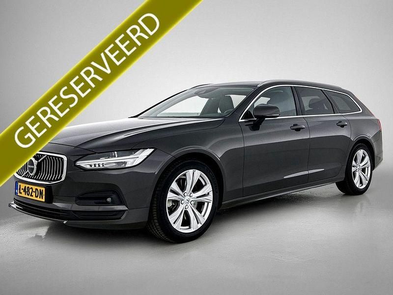 Gebraucht Volvo V90 Business Edition 390 PS (286 kW) 2021 Grau Kombi