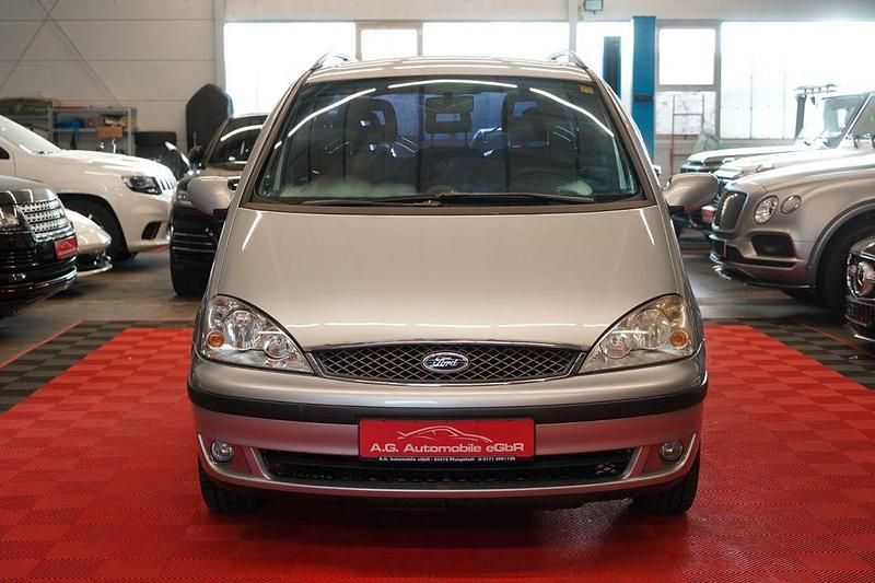 Gebraucht Ford Galaxy Trend 116 PS (85 kW) 2005 Silber Van / Kleinbus