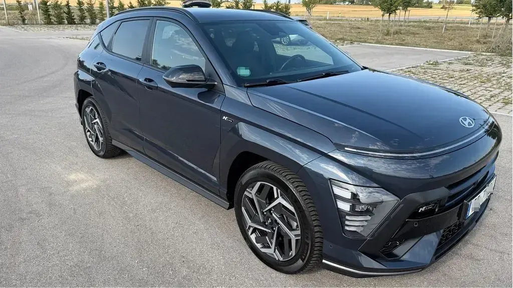 Gebraucht Hyundai Kona N Line 199 PS (146 kW) 2024 Blau SUV
