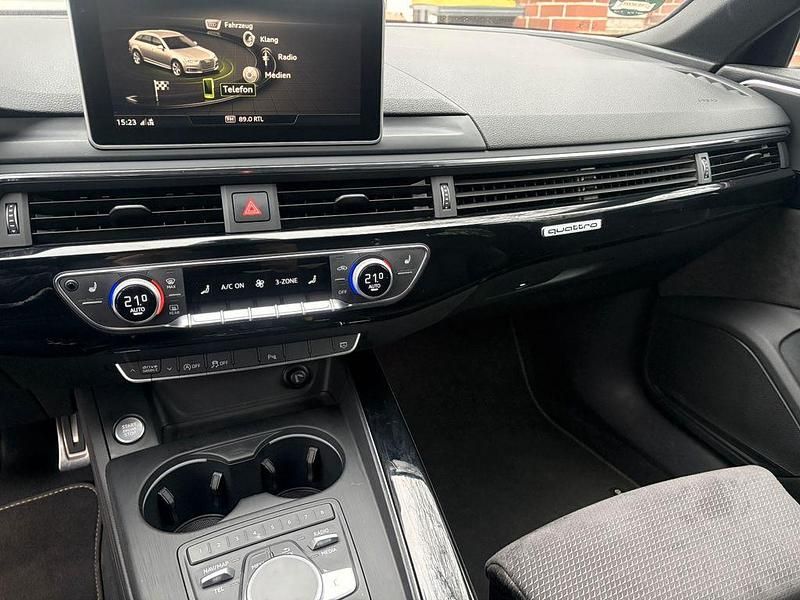 Gebraucht Audi A4 Ambiente 272 PS (200 kW) 2017 Schwarz Kombi