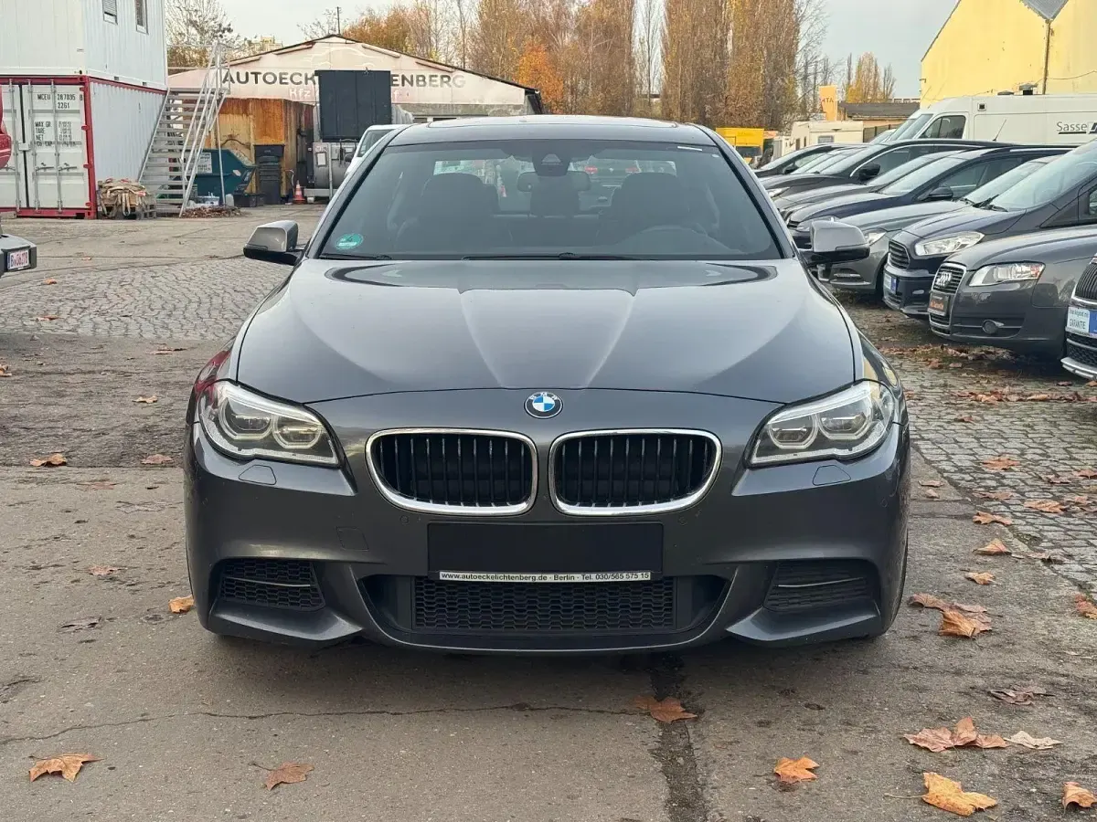 Gebraucht BMW M550 Performance 381 PS (280 kW) 2016 Grau Limousine