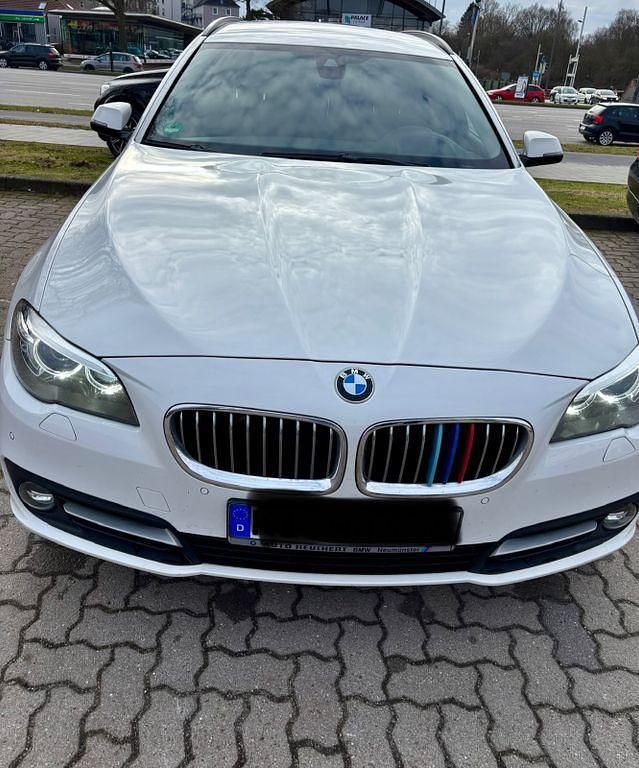 Gebraucht BMW 520 Luxury Line 190 PS (139 kW) 2016 Weiß Kombi