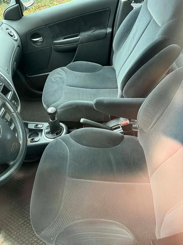 Gebraucht Citroën C3 88 PS (64 kW) 2005 Blau Kleinwagen