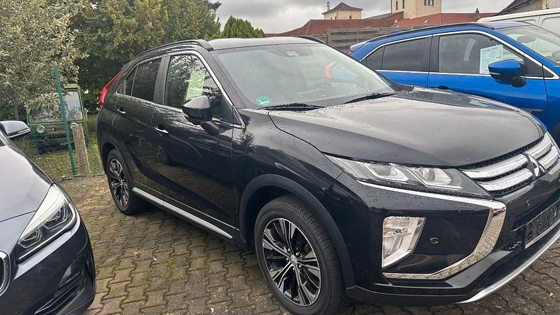 Gebraucht Mitsubishi Eclipse Cross Diamant Edition 163 PS (119 kW) 2019 Schwarz SUV