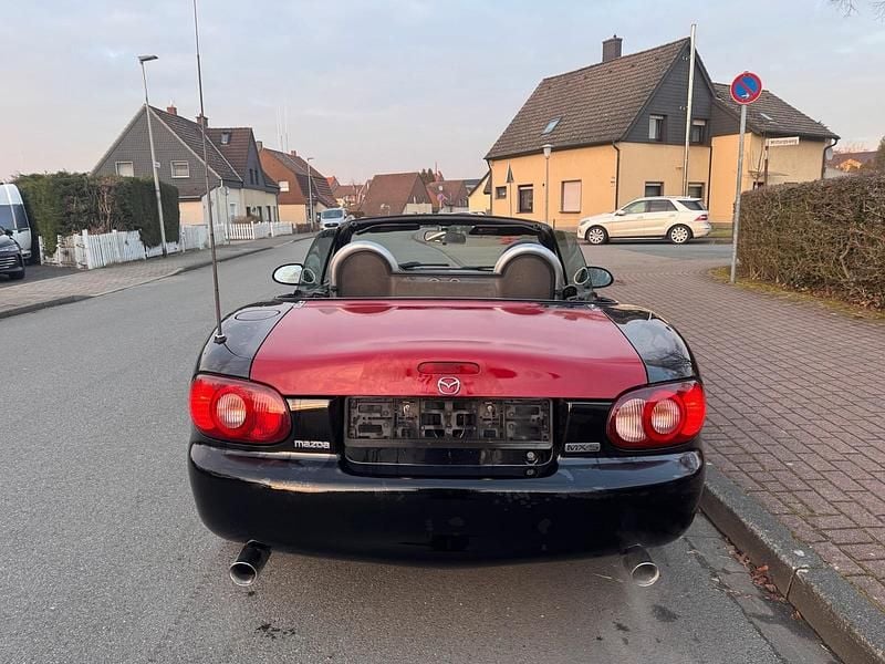 Gebraucht Mazda MX5 110 PS (80 kW) 2004 Schwarz Cabrio