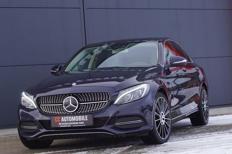 Gebraucht Mercedes C250 Exclusive 211 PS (155 kW) 2015 Blau Limousine