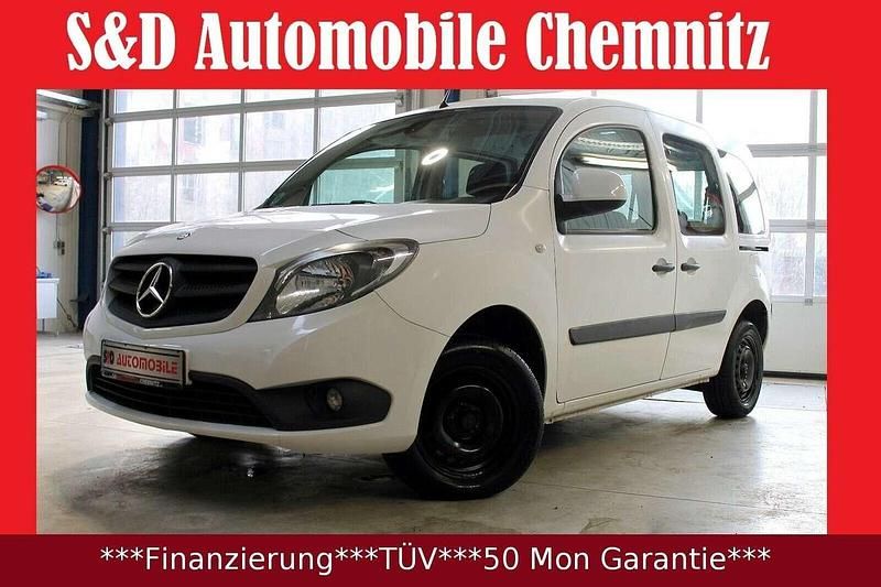Weiß Gebraucht 2014 Mercedes Citan 111 Kombi | 9.999 € (Fairer Preis) - Bild 1/3