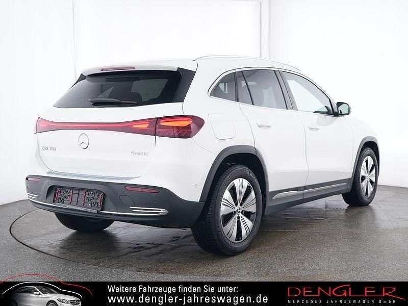 Gebraucht Mercedes EQA350 Advanced 214 kW (292 PS) 2024 Weiß SUV