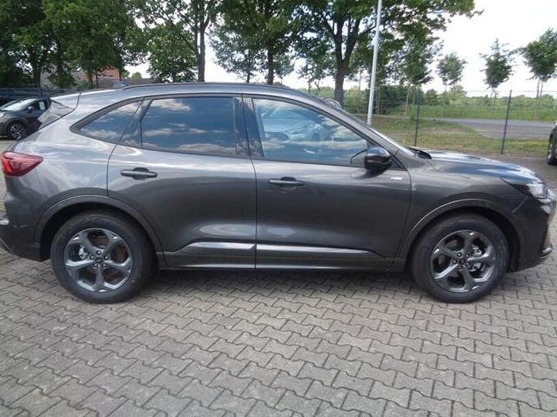 Gebraucht Ford Kuga ST-Line 186 PS (136 kW) 2025 Grau SUV