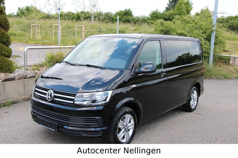 Deep black perleffekt Gebraucht 2017 VW T6 Comfortline Van | 26.990 € (Etwas zu teuer) - Bild 1/4
