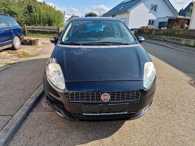 Schwarz Gebraucht 2008 Fiat Grande Punto Kleinwagen | 500 € (Superpreis) - Bild 1/4