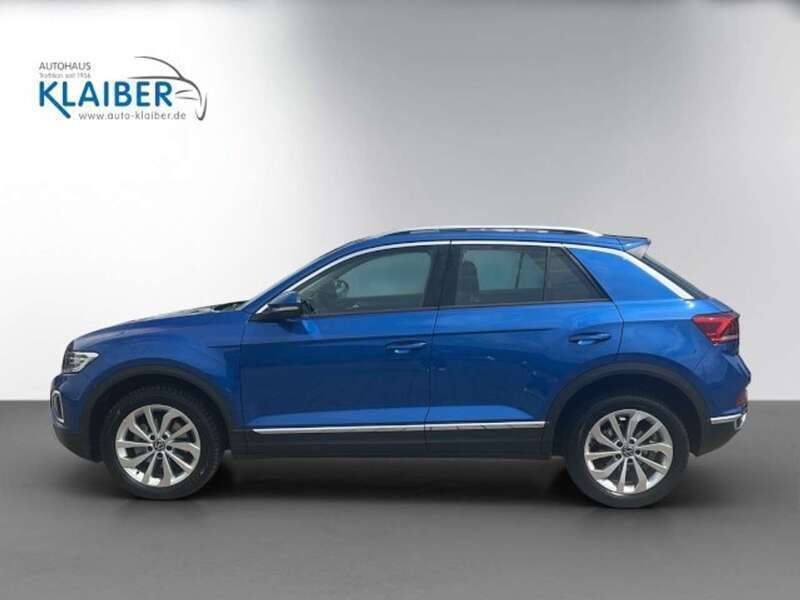 Gebraucht VW T-Roc Style 110 PS (80 kW) 2023 Ravennablau (metallic) SUV