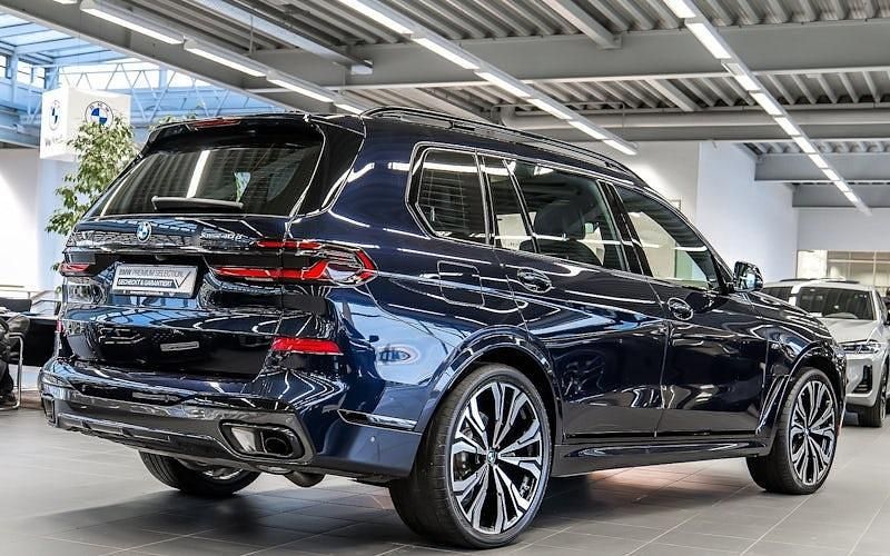 Gebraucht BMW X6 Comfort Edition 340 PS (250 kW) 2025 Schwarz SUV