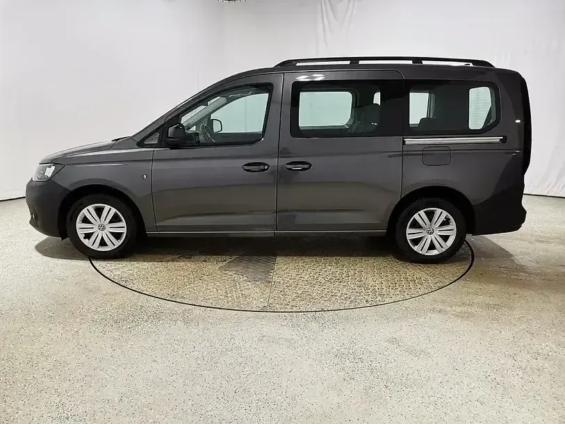 Usata VW Caddy 122 CV (89 kW) 2022 Grigio Monovolume