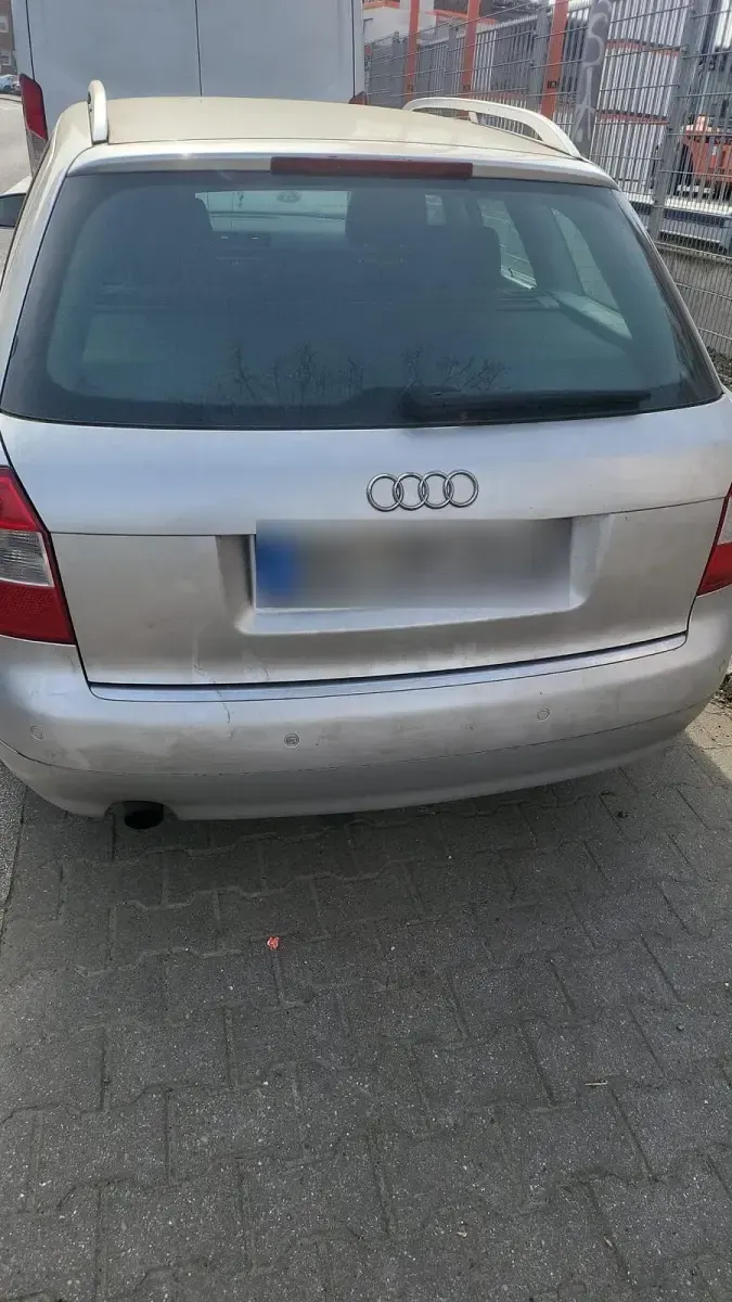 Gebraucht Audi A4 102 PS (75 kW) 2002 Kombi