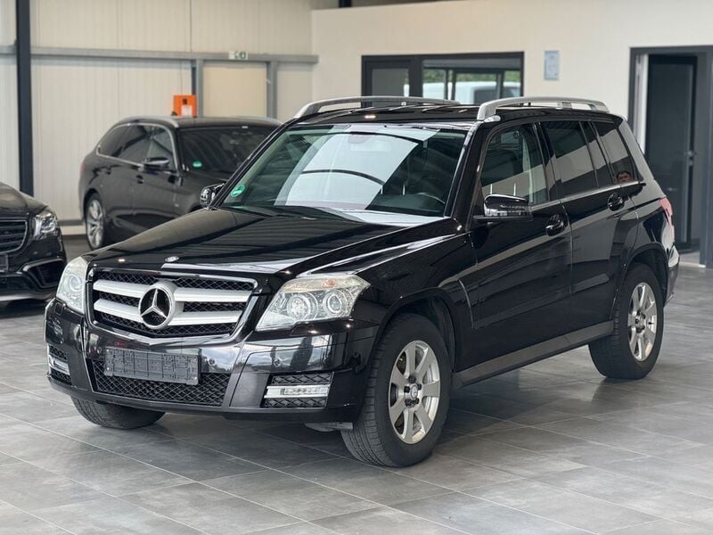 Schwarz Gebraucht 2010 Mercedes GLK350 SUV | 5.990 € (Superpreis) - Bild 1/4