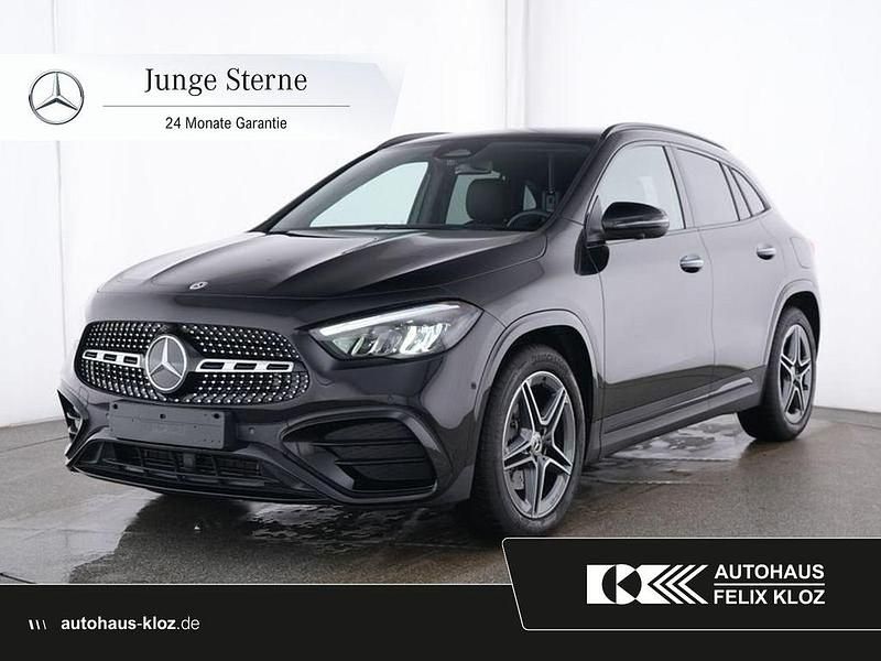 Schwarz Gebraucht 2024 Mercedes GLA180 AMG line SUV | 37.400 € (Guter Preis) - Bild 1/4