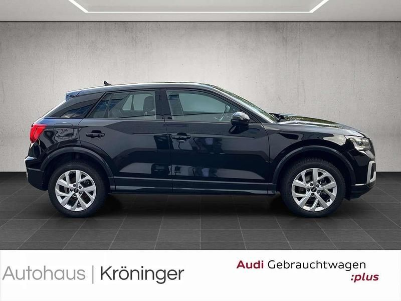 Gebraucht Audi Q2 Advanced 150 PS (110 kW) 2024 Schwarz SUV