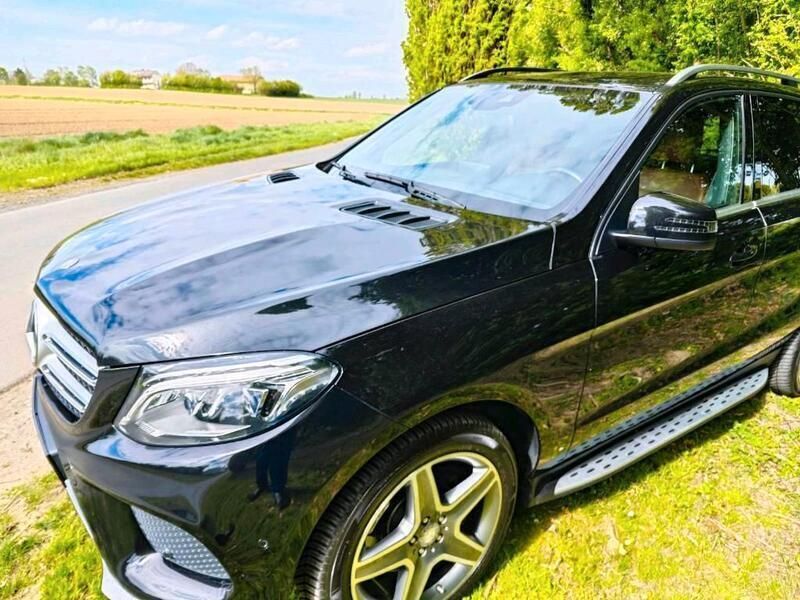 Schwarz Gebraucht 2016 Mercedes GLE350 Sport SUV | 24.500 € (Superpreis) - Bild 1/4