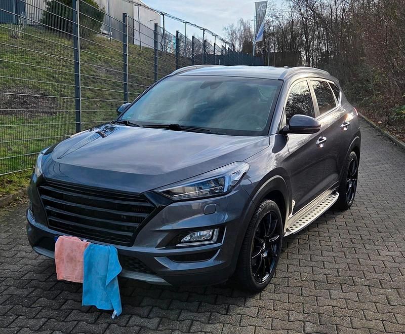 Gebraucht Hyundai Tucson 177 PS (130 kW) 2019 Grau SUV