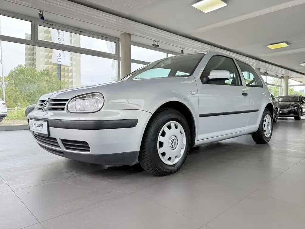 Gebraucht VW Golf IV Comfortline 101 PS (74 kW) 2000 Silber Limousine