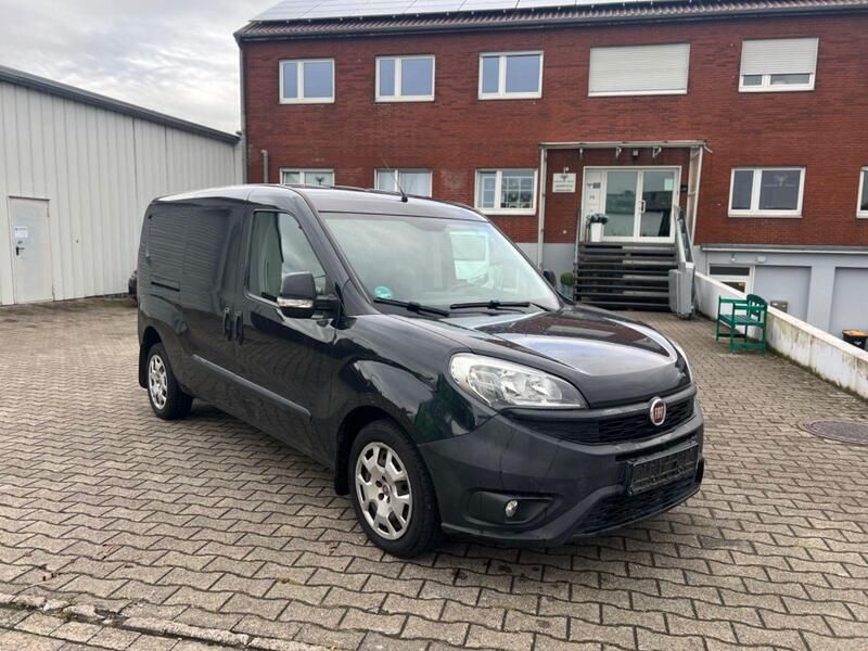 Schwarz Gebraucht 2016 Fiat Doblò Van / Kleinbus | 4.800 € (Fairer Preis) - Bild 1/4