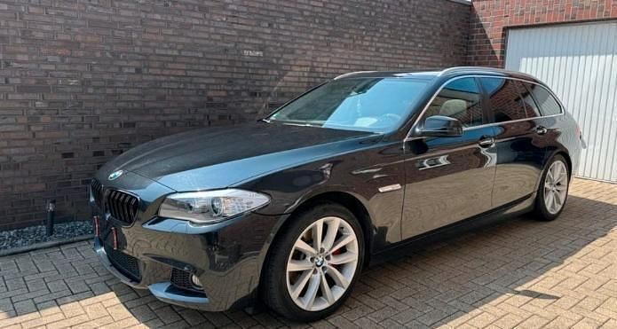 Schwarz Gebraucht 2010 BMW 530 M Sport Kombi | 7.100 € (Guter Preis) - Bild 1/4