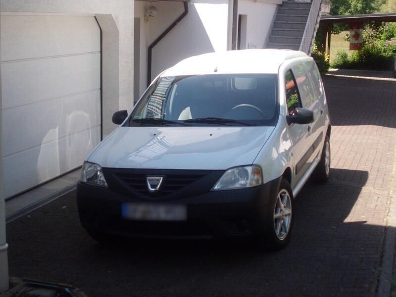 Weiß Gebraucht 2012 Dacia Logan Limousine | 4.500 € (Etwas zu teuer) - Bild 1/4