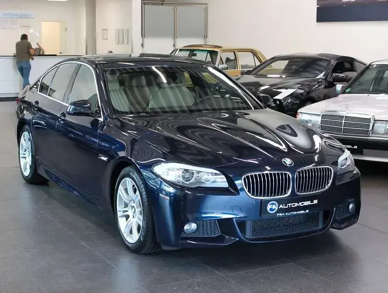 Gebraucht BMW 535 Sport Line 313 PS (230 kW) 2012 Blau Limousine