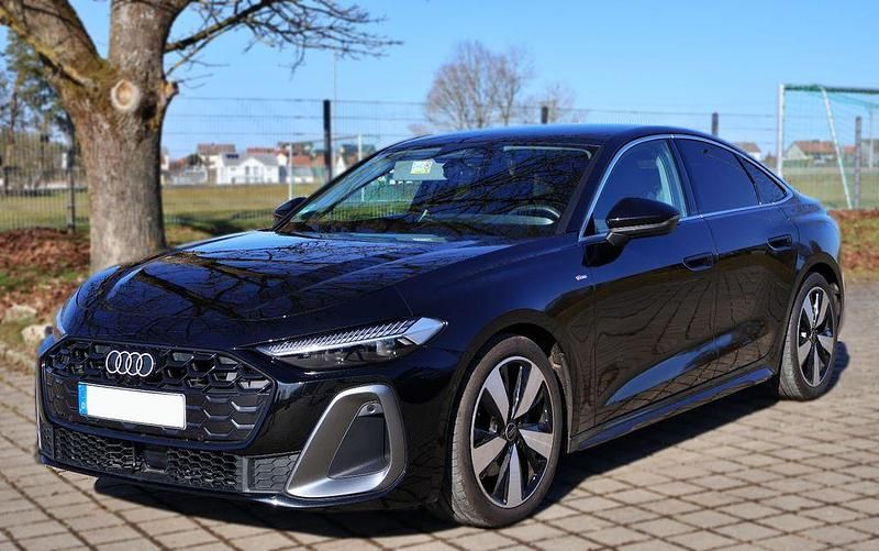 Gebraucht Audi A5 S-Line 150 PS (110 kW) 2025 Schwarz Limousine