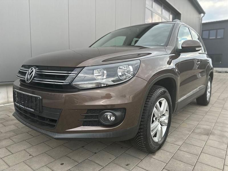 Gebraucht VW Tiguan Trendline 160 PS (117 kW) 2012 Braun SUV