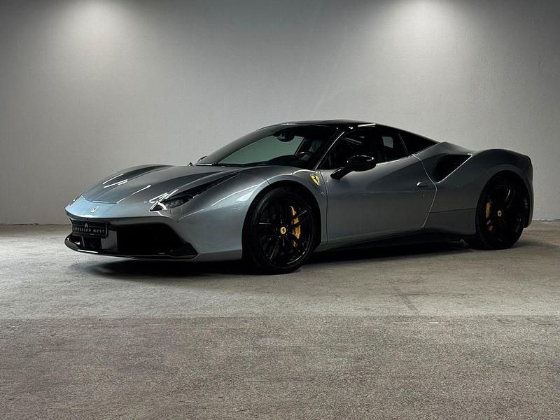 Second-hand Ferrari 488 669 CP (492 kW) 2018 Gri
