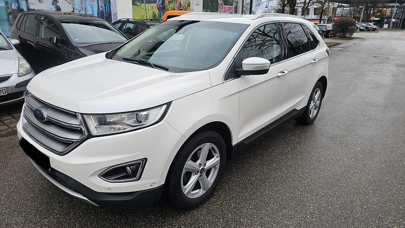 Weiß Gebraucht 2016 Ford Edge Titanium SUV | 9.999 € (Etwas zu teuer) - Bild 1/4