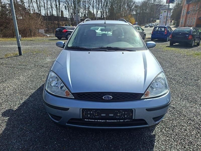 Gebraucht Ford Focus 85 PS (62 kW) 2004 Blau Kombi