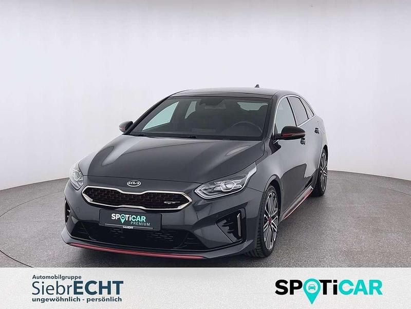 Grau Gebraucht 2021 Kia ProCeed GT Kleinwagen | 26.489 € (Fairer Preis) - Bild 1/4