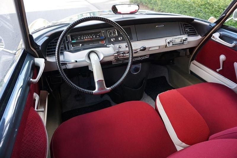 Gebraucht Citroën DS 84 PS (61 kW) 1967 Grau Limousine