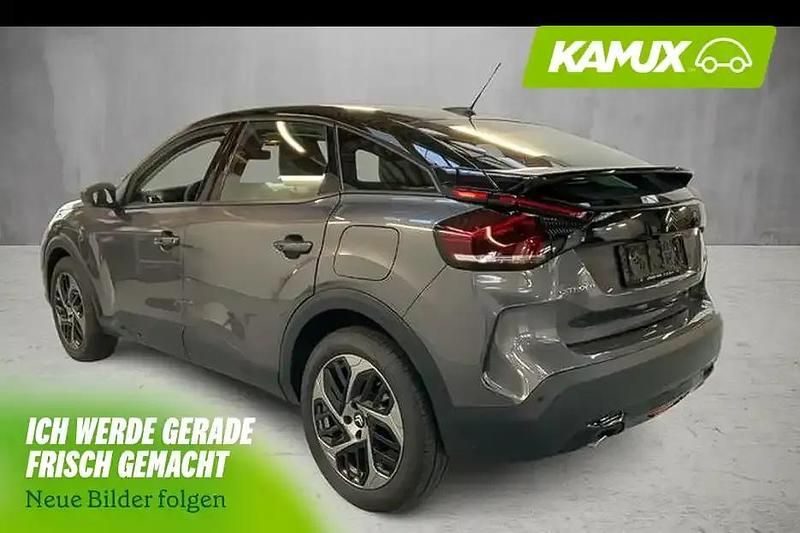 Gebraucht Citroën C4 Feel 131 PS (96 kW) 2023 Silber / grau SUV