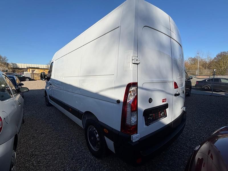 Gebraucht Renault Master 180 PS (132 kW) 2019 Weiß Van / Kleinbus