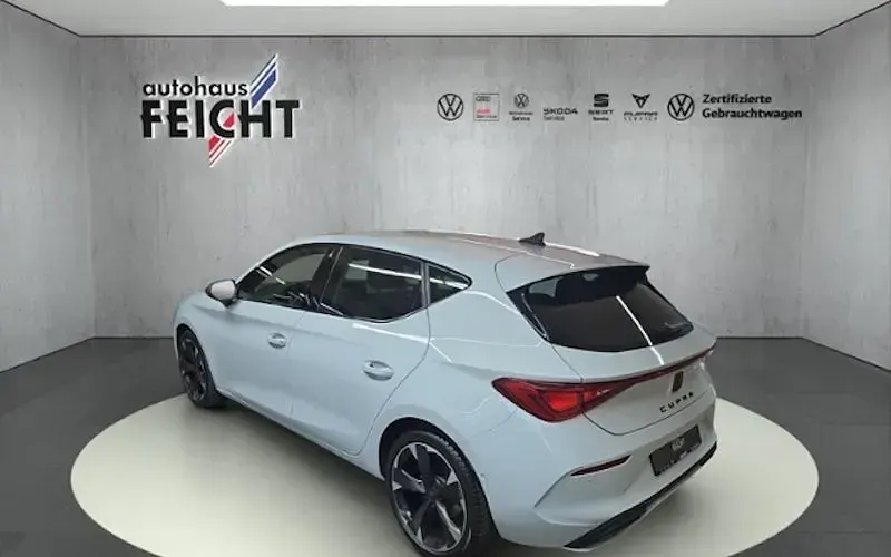 Usata Cupra Leon 150 CV (110 kW) 2024 Bianco Berlina