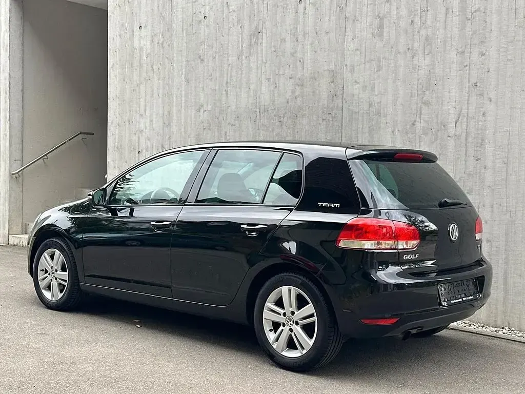 Gebraucht VW Golf VI Team 105 PS (77 kW) 2011 Schwarz Limousine