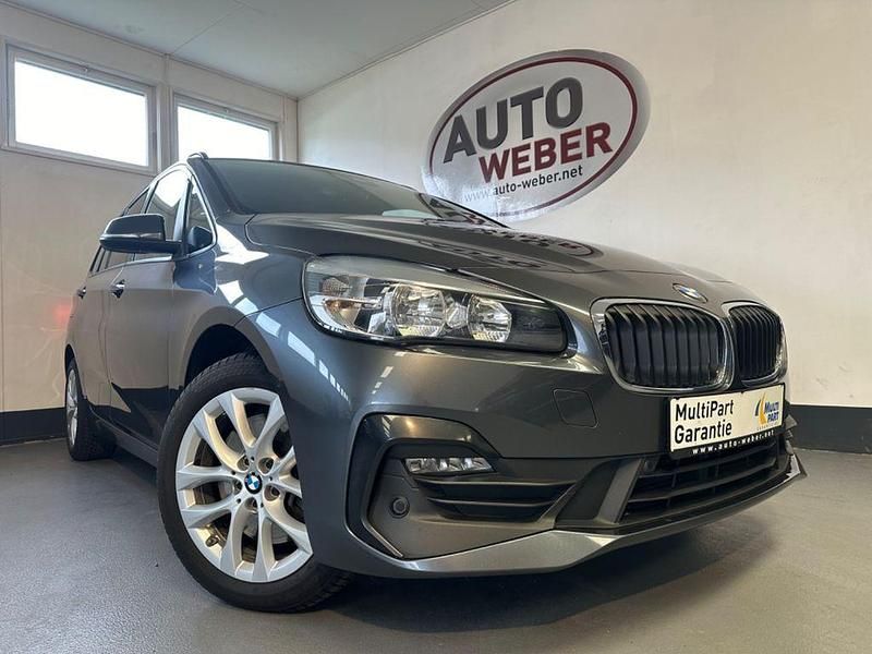 Mineralgrau Gebraucht 2018 BMW 218 Gran Tourer Van / Kleinbus | 11.590 € (Fairer Preis) - Bild 1/4