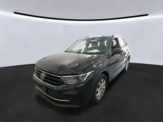 Gebraucht VW Tiguan Life 150 PS (110 kW) 2021 SUV